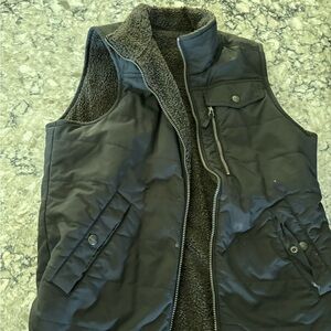Women’s carhartt vest